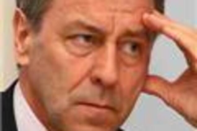 Кириленко: менять Конституцию до выборов уже поздно