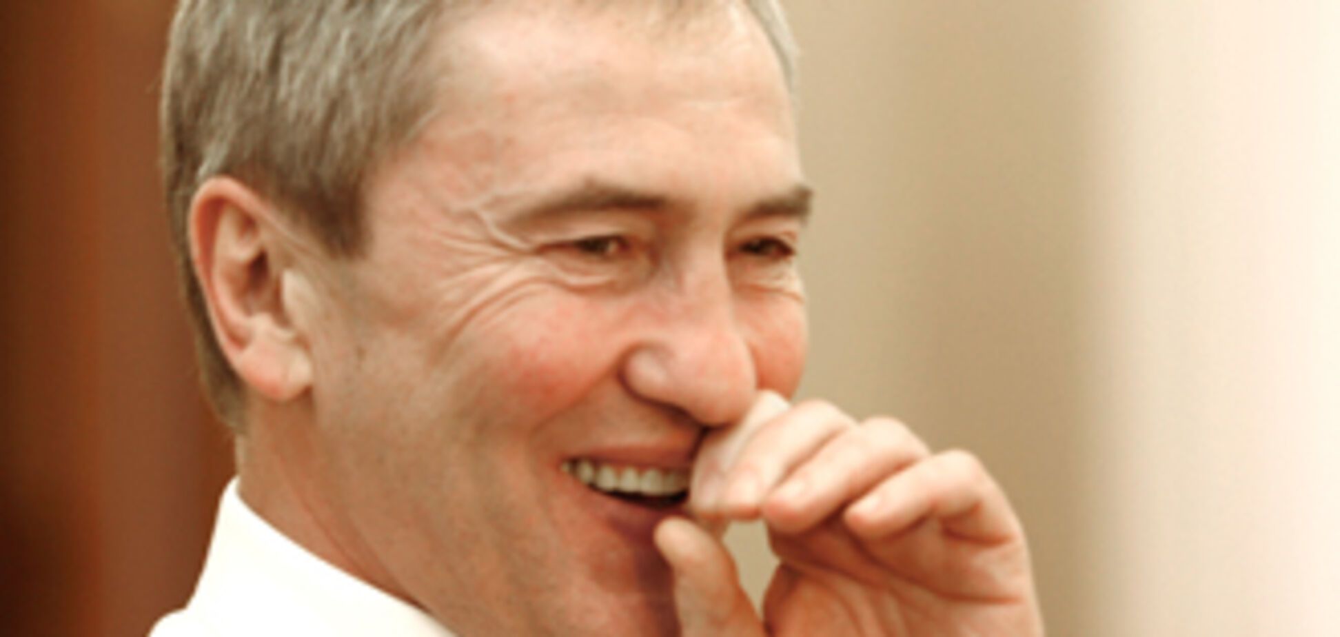 Черновецкий «забыл» указать сумму на банковских счетах