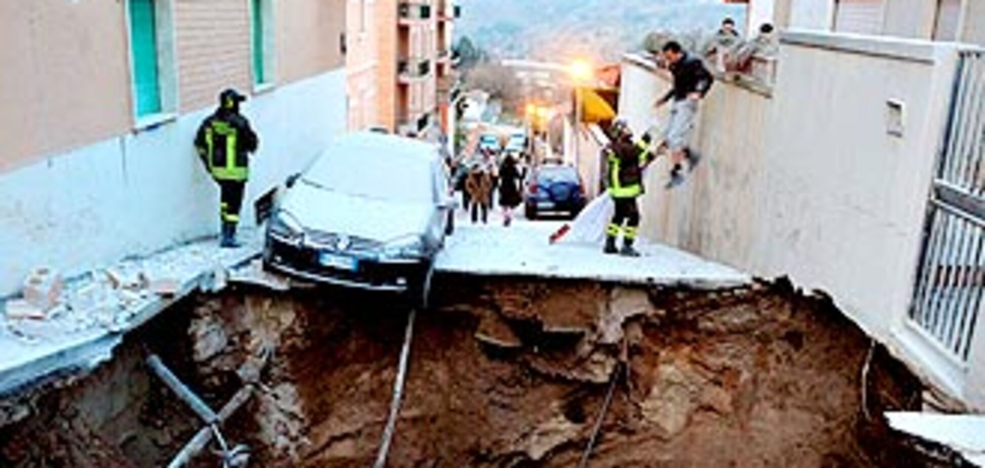 Землетрясение в Италии. Объявлено ЧП