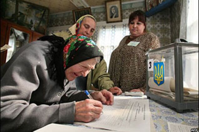 Гаранта надоумили на одновременные выборы