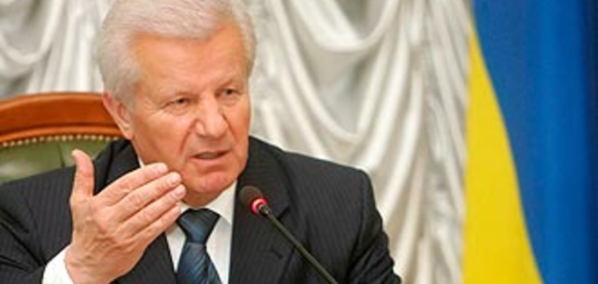 Мороза кинули 300 соціалістів