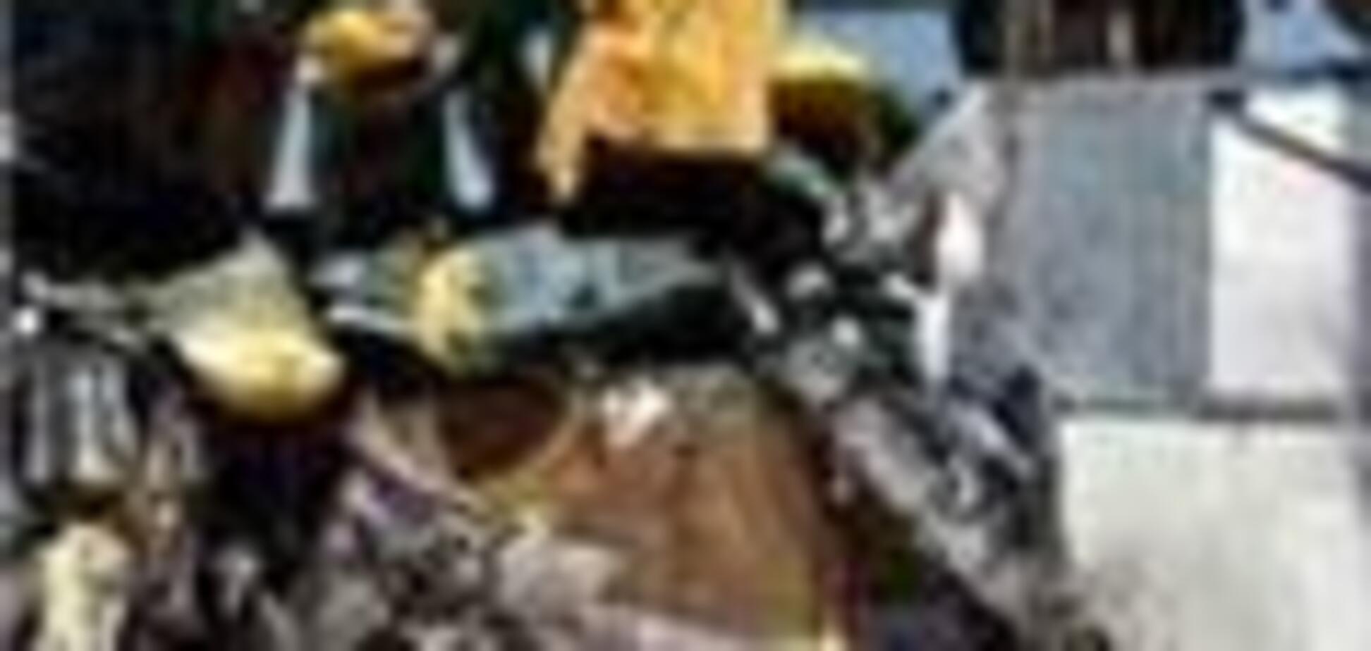 В Мексике пассажирский автобус упал в пропасть