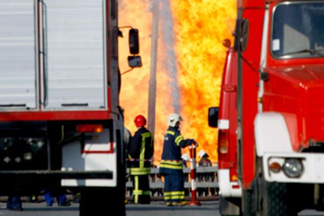 Развлекательный центр горит в центре Москвы