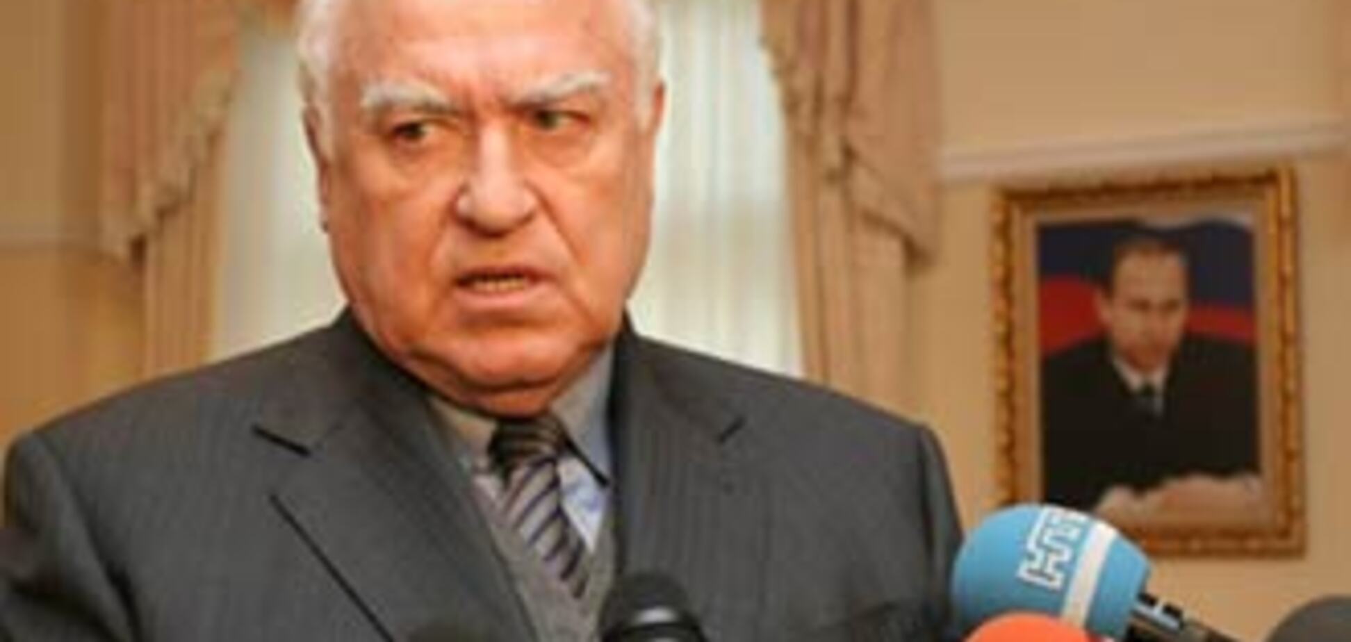 Черномырдина назвали самым популярным политиком