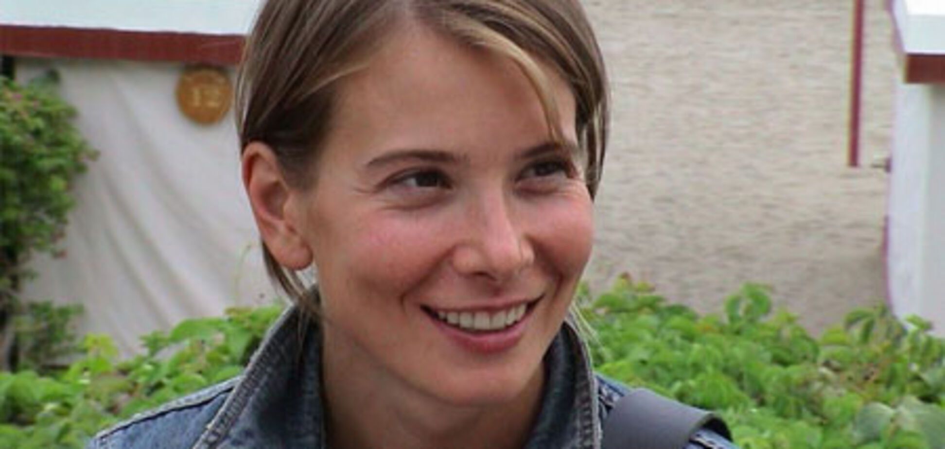 Юлия Высоцкая осталась без работы