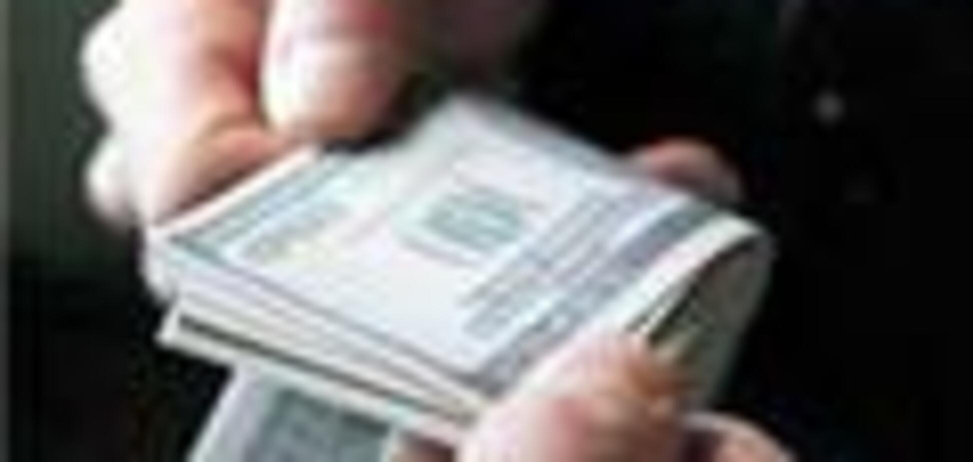 Еще один чиновник попался на полумиллионной взятке