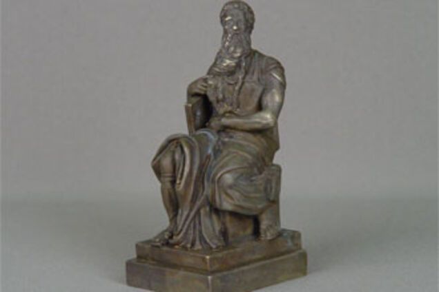 Фельдман не отказывается ни от статуй, ни от денег