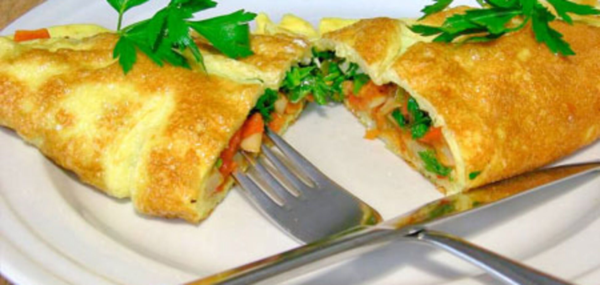 Омлет с овощной начинкой