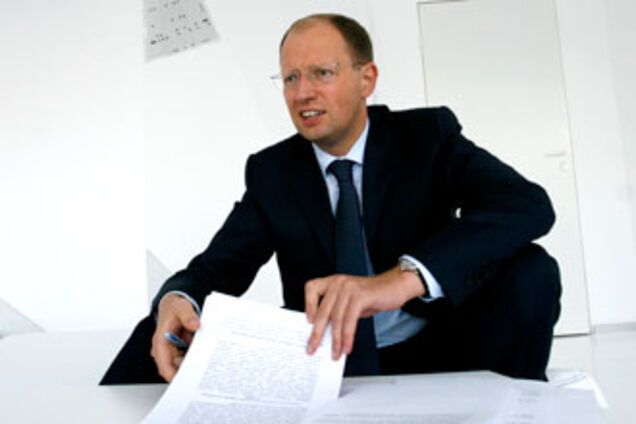 Зам Богатыревой бросает СНБО ради Яценюка