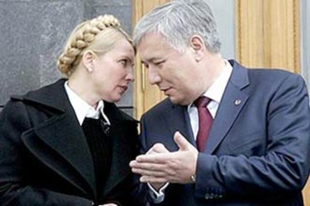 Ехануров и Тимошенко сорвали заседание СНБО