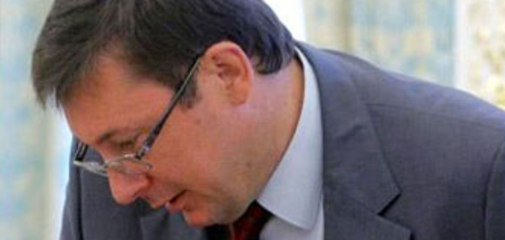 У Луценко есть только два выхода