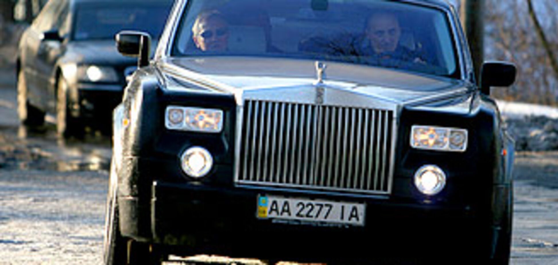 Бриллиантовая Рада. Политики щеголяют - народ загибается