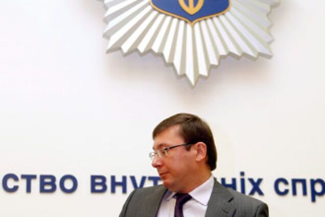БЮТ просит МВД наградить депутата, подозреваемого в убийстве