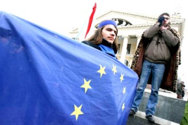 ЕС предложил Белоруссии обменять предприятия на кредит