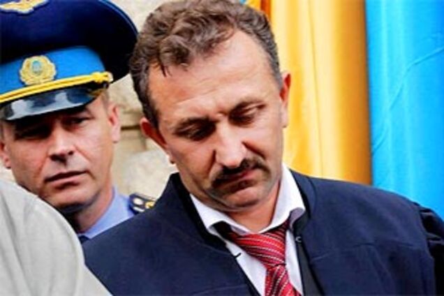 Зварич сдал председателя ВАСУ