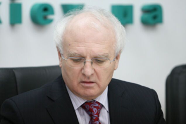 Регионалы сделали первый шаг к отставке Вакарчука