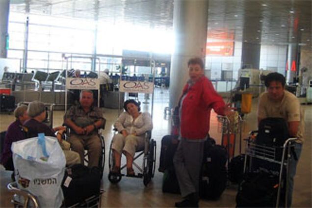 В аэропорту Тель-Авива застряли пассажиры украинского рейса