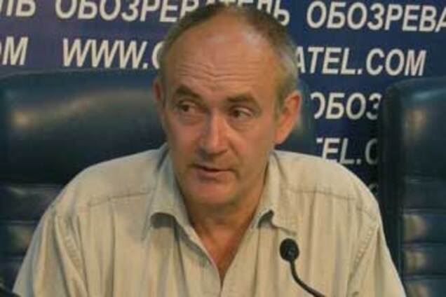 Русский язык создан искусственно