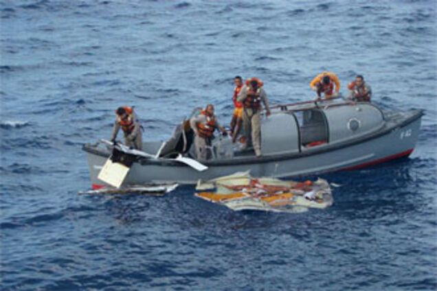 Поиски на месте катастрофы A330 прекращены