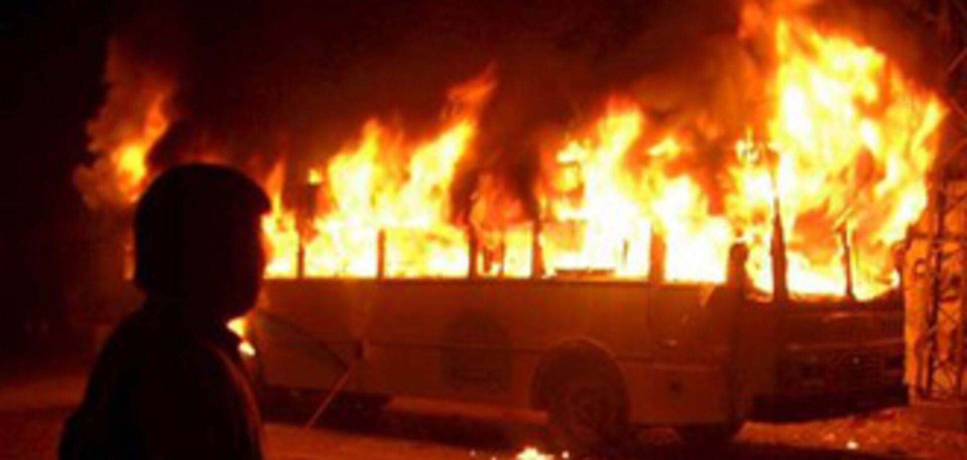 В Чехии сгорел автобус, перевозивший украинцев 