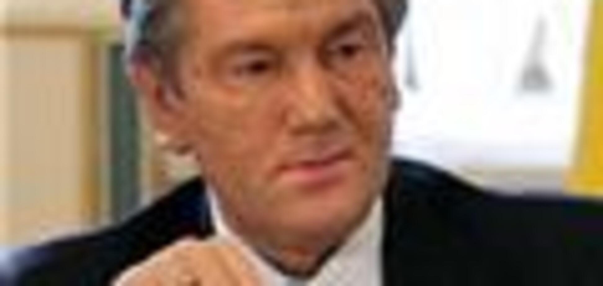 Ющенко знает о наибольшей опасности для гривни