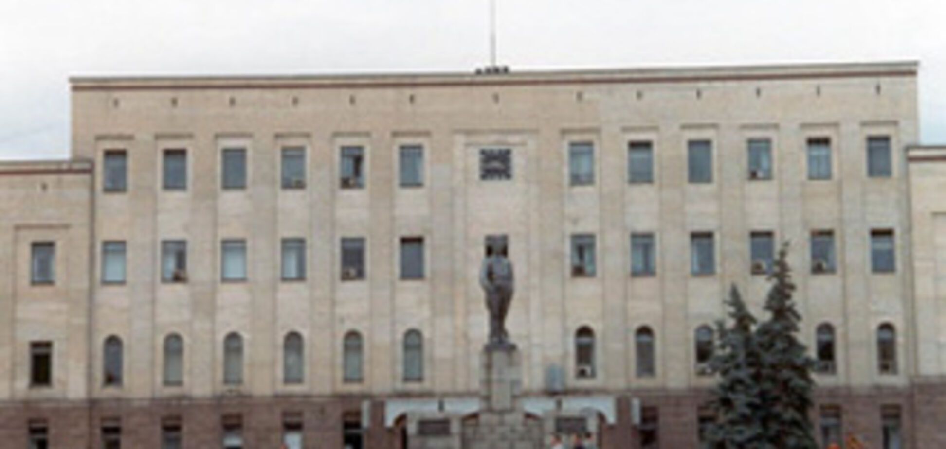 Кировоградский губернатор узнал об увольнении по sms