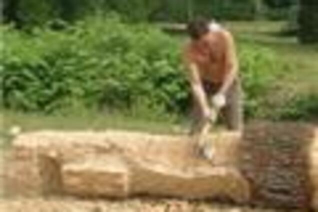 У Черкасах відкрився фестиваль дерев’яної скульптури