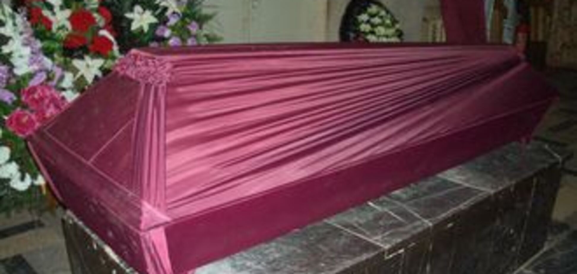 До боржників послуг ЖКГ вже йдуть похоронні бригади