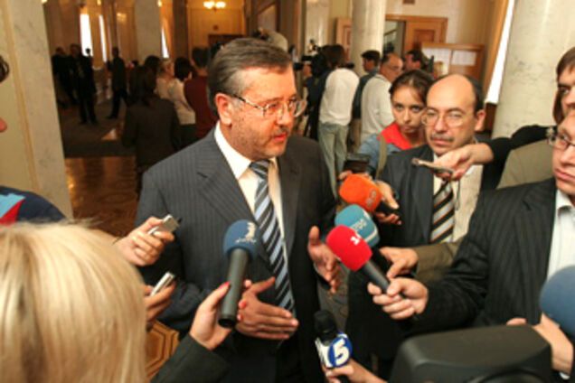 Лозінському допомогли втекти' імпотенти при владі'
