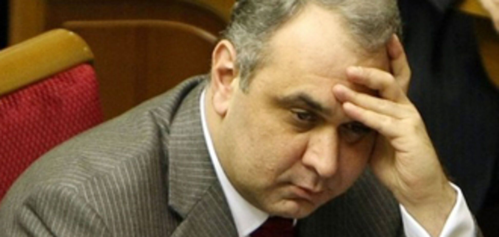 Названы самые злостные депутаты - прогульщики