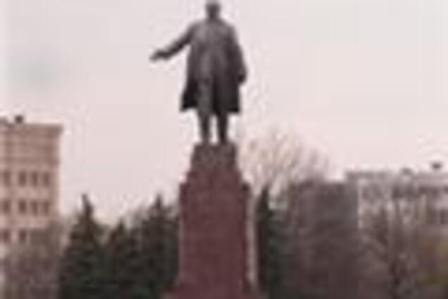 На ремонт харьковского Ленина потратят почти 300 тыс. грн