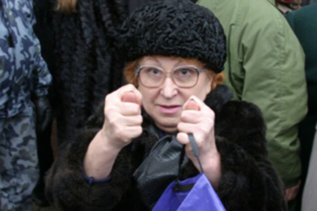 Объемы производства в Украине упали на треть