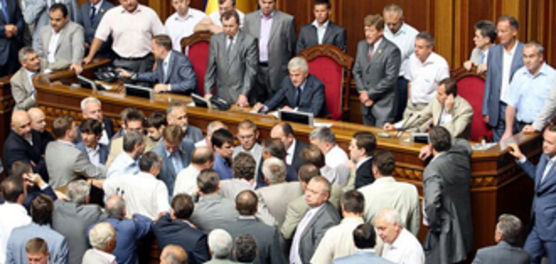 Украинцы платят за каждый закон 500 тыс. гривен