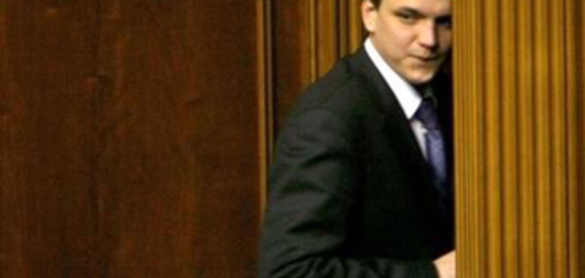 Під Павленко захиталося крісло