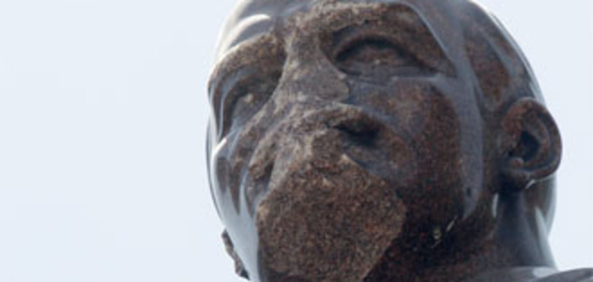 Що розбили пам'ятник Леніну в Києві - звільнені