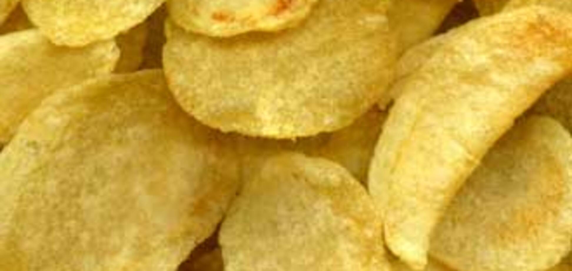 В школах запретили чипсы