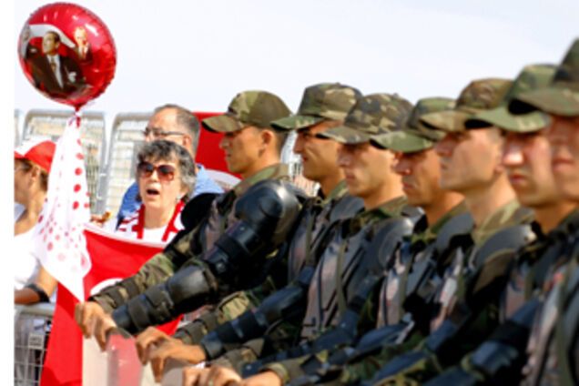 За підготовку військового перевороту судять 56 осіб