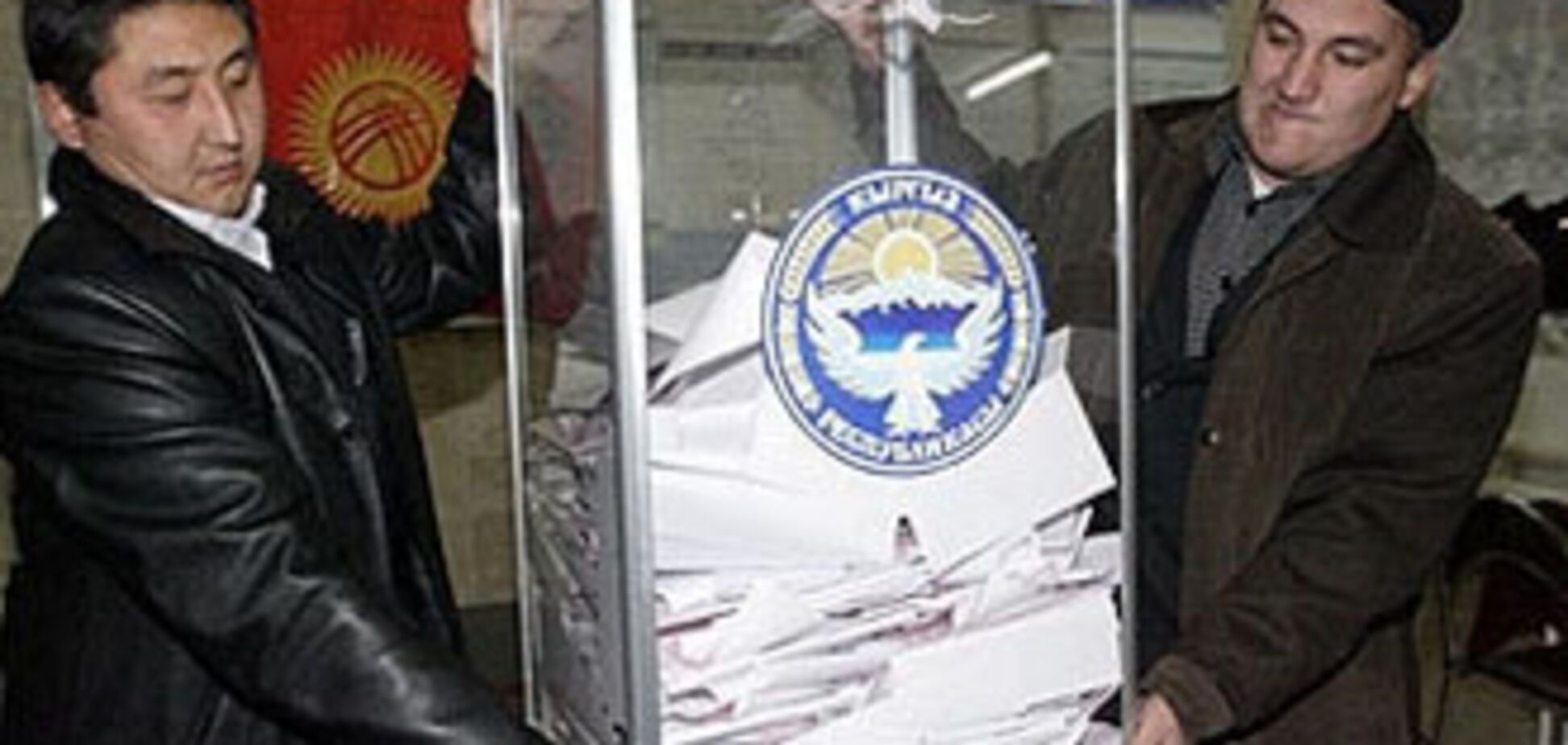 Киргизька опозиція виводить людей на вулиці