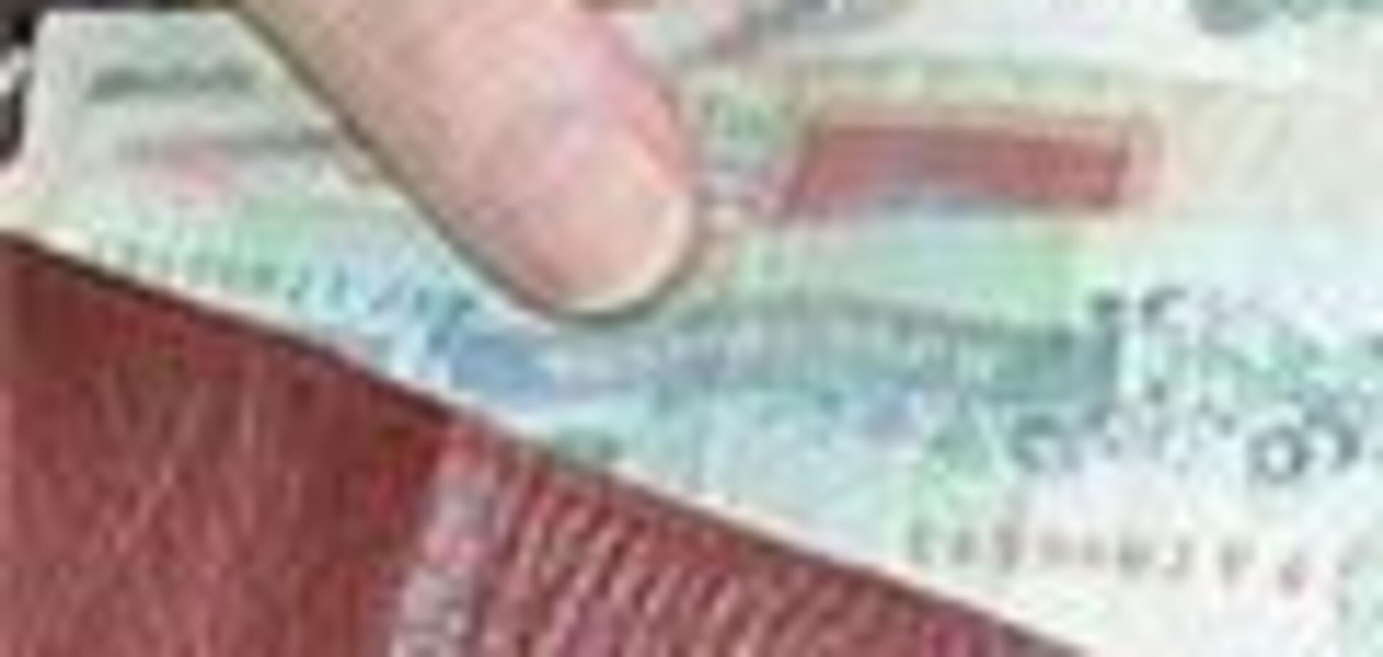 Регионалы продолжают петь о зарплате