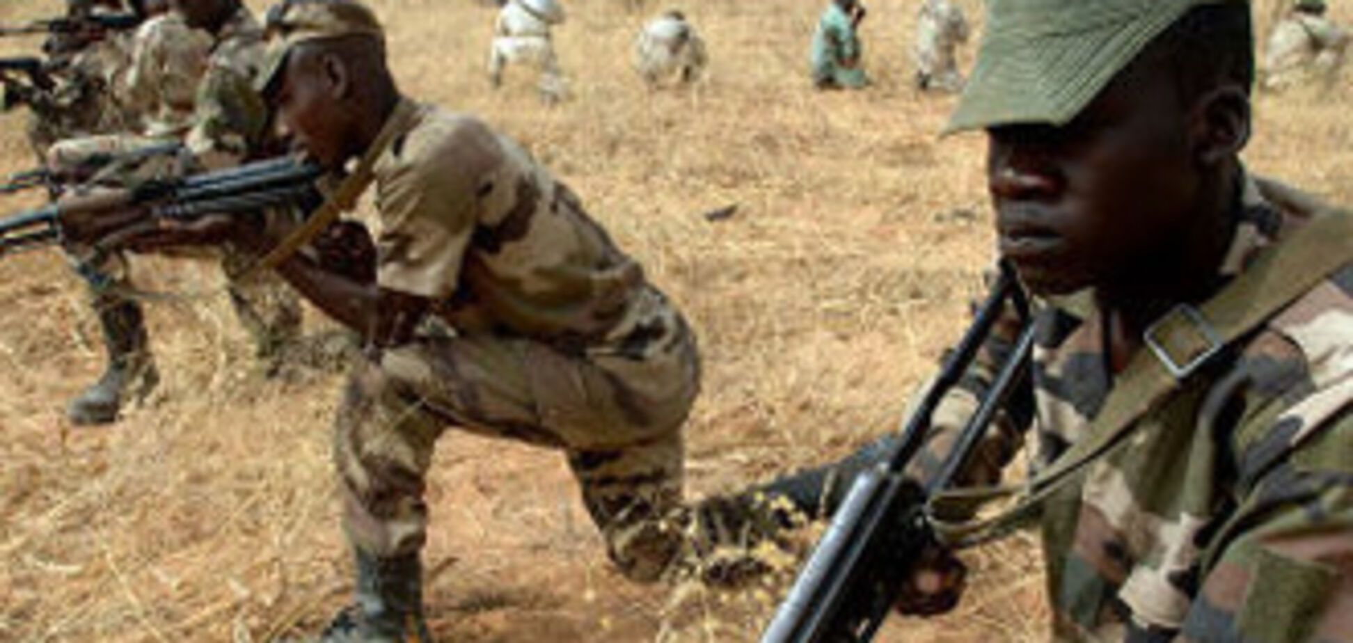 Подростки-исламисты расстреляли 150 человек