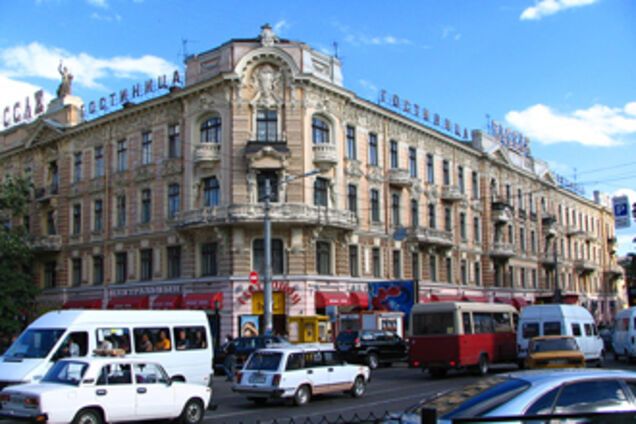 Одесситы задыхаются от непонятной вони