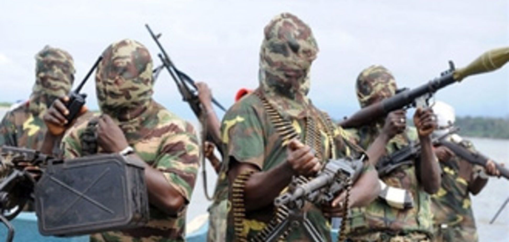 Жертвами религиозных столкновений уже стали 100 человек