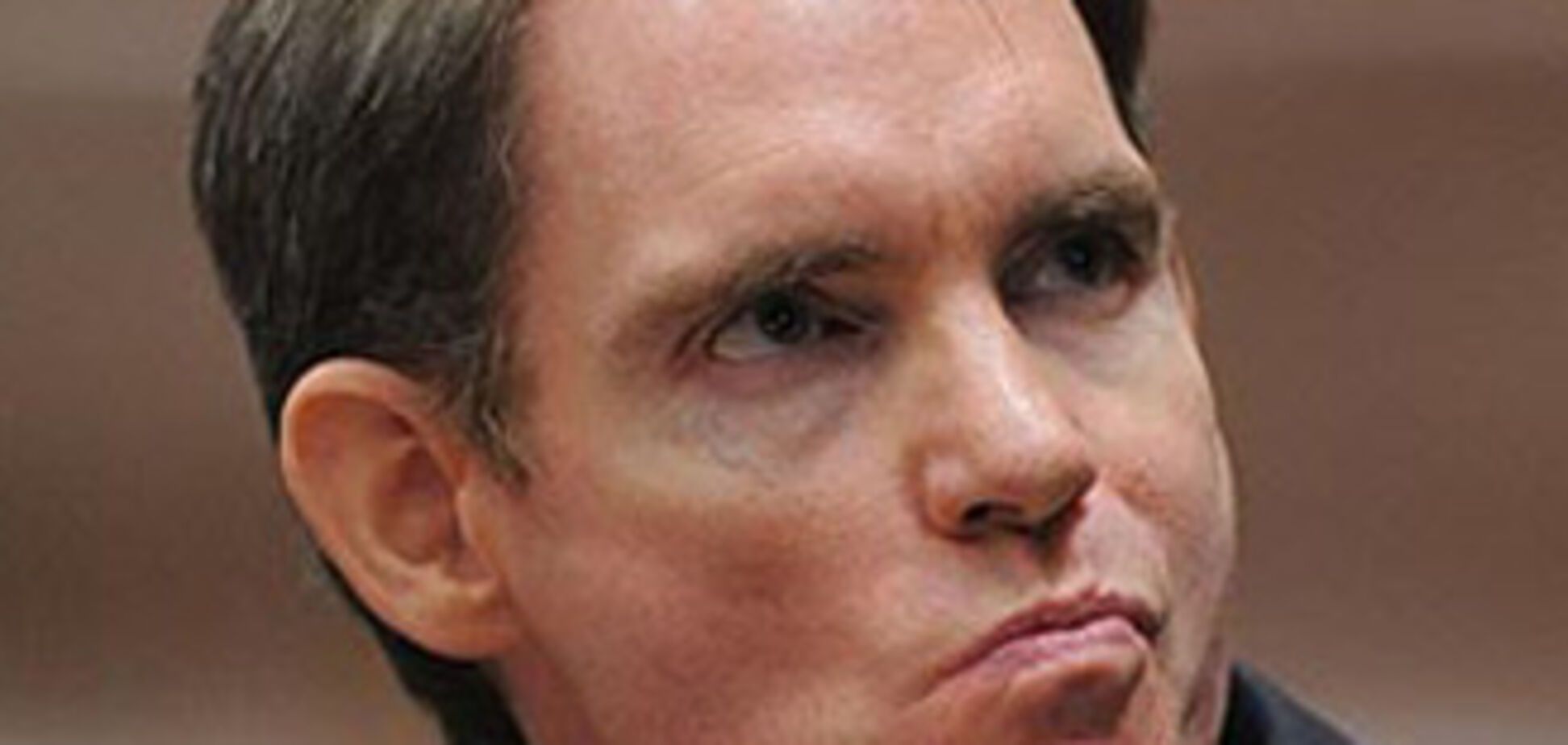 Отец сбросил со скалы четырехлетнюю дочь