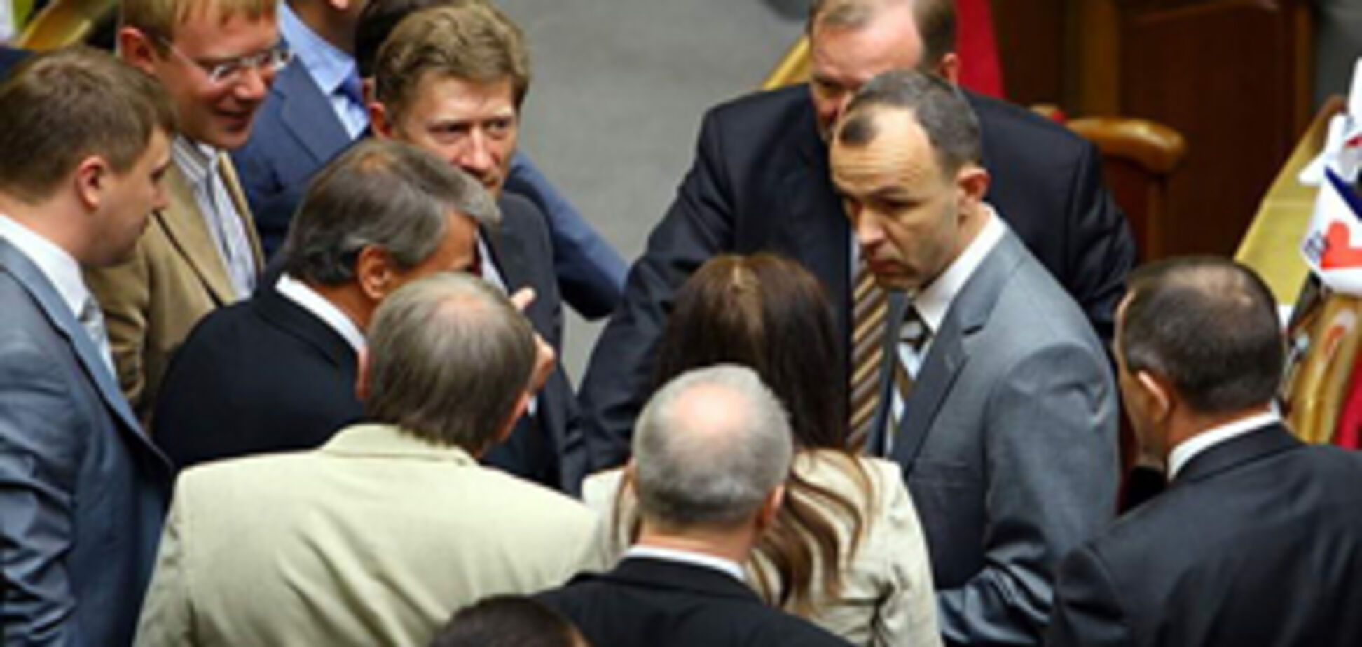 Рада лишила Лозинского депутатских полномочий