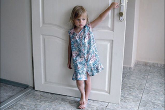 Пару засудили умовно за розбещення малолітніх