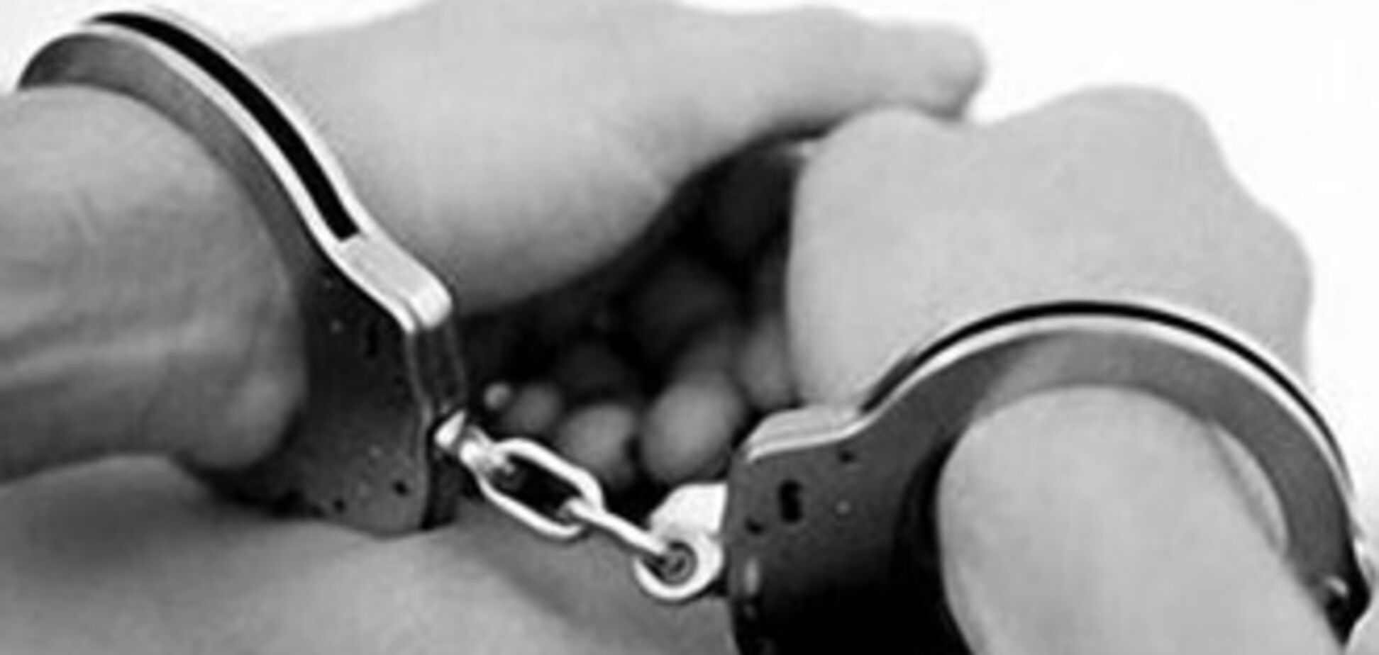 Прокурор изнасиловал коллегу извращенным способом