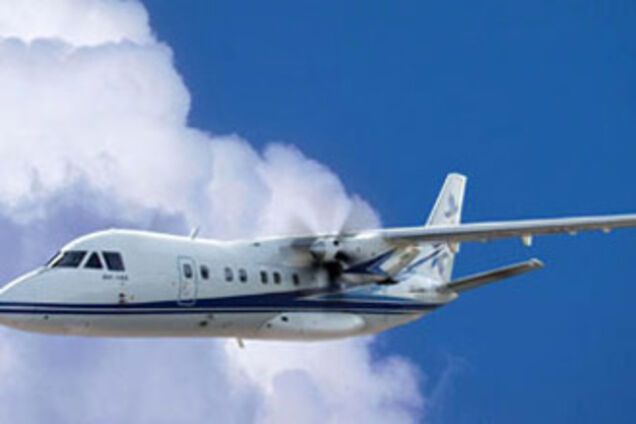 Самолет с эскортом Патриарха остановила птица