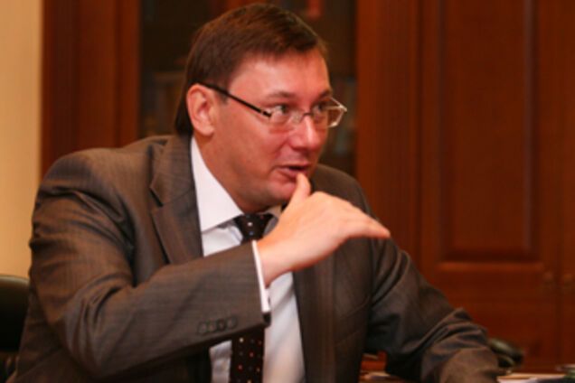 Глава МВД признал: украинская милиция бьет всегда. ВИДЕО