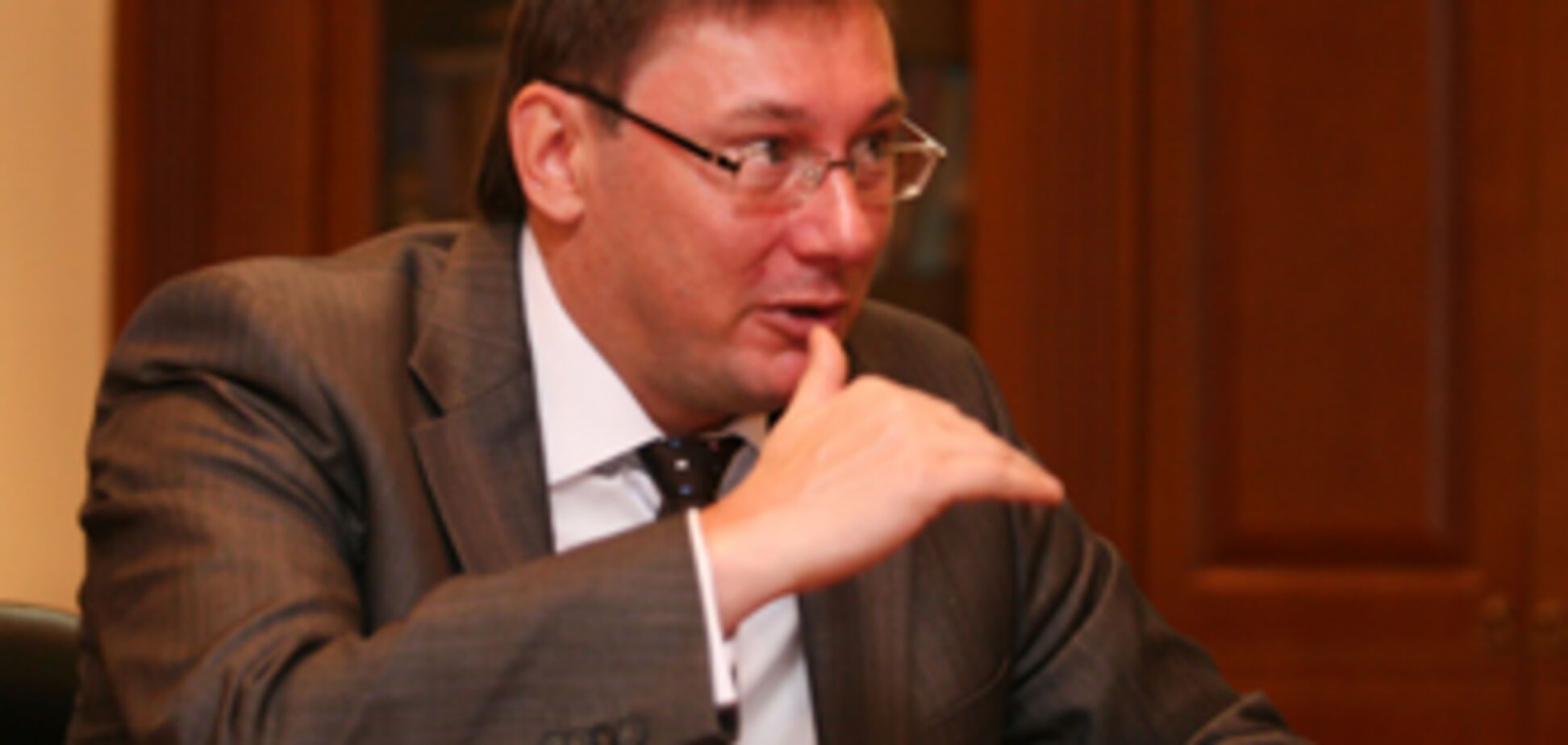 Глава МВД признал: украинская милиция бьет всегда. ВИДЕО