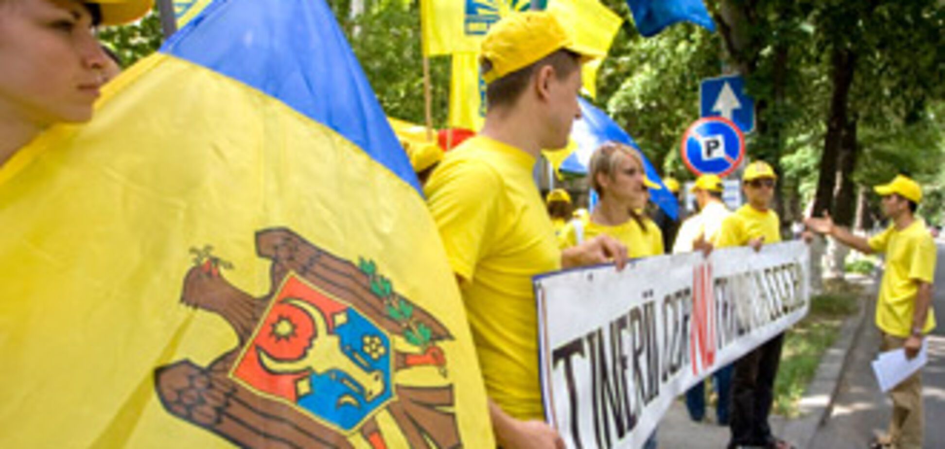 Опозиція вижене президента